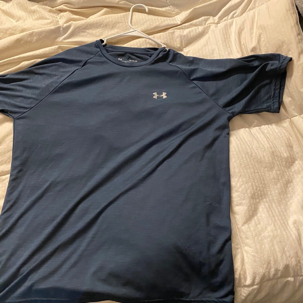 Under Armour Heat Geat training shirt